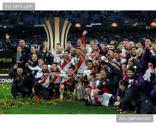 解放者杯经典对决重燃战火，南美足球巅峰之战引爆球迷期待