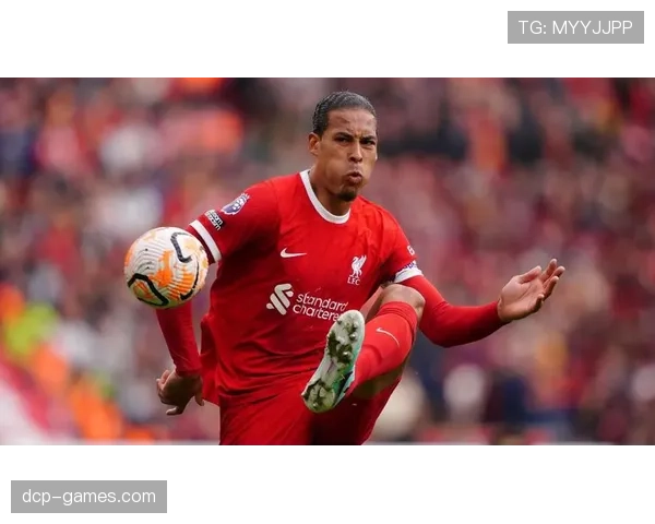 范戴克转会费创历史纪录，足坛最贵后卫背后故事引热议