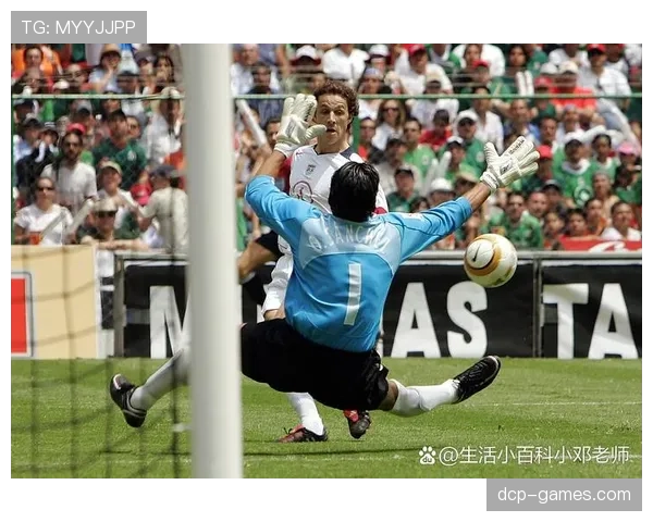 法国友谊赛精彩纷呈：新星闪耀赛场，战术革新引关注