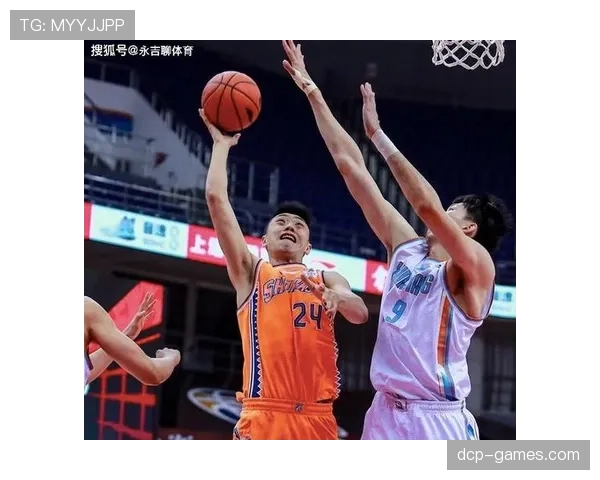 托比亚斯飙出惊人速度，率队提前锁定季后赛席位